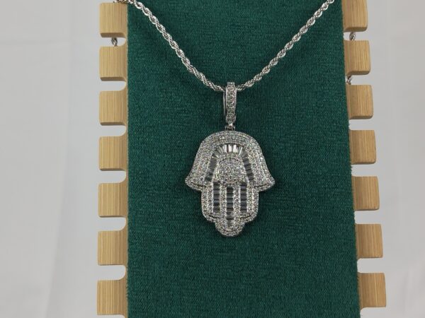 IMG_20250714_182052_1 Hamsa con Circonias
